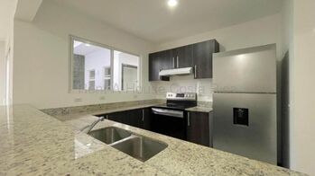 CASA EN VENTA EN SAN ANTONIO ESCAZÙ en San Antonio, Escazú, San José — $230,000 - Foto 5 de 19