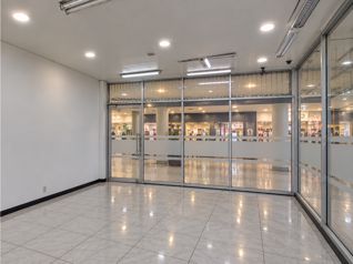 Local Comercial en Alquiler en Desamparados | Centro Comercial - Photo 3 of 3
