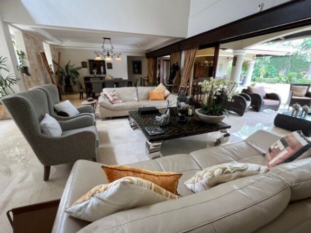 MLS-25-1923 VENTA CASA SANTA ANA SAN JOSE in Santa Ana, San José — $1,850,000