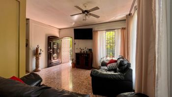 VENTA DE CASA DE 4 HABITACIONES CON ARBOLES FRUTALES EN EL HOYON, PEREZ ZELEDON en San Isidro De El General, Pérez Zeledón, San José — ₡ 47 000 000 - Foto 4 de 23