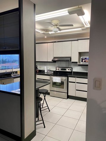 ALQUILER APARTAMENTO AMUEBLADO, SAN JOSE, ESCAZÚ, TREJOS MONTEALEGRE, CONDOMINIO ALSACIA - 10257365 en Escazú, San José — $2,200
