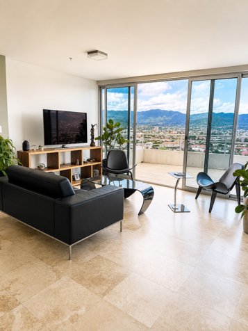 Venta de Apartamento en Torres del Paseo Colon in Hospital, San José — $200,000 - Photo 2 of 10