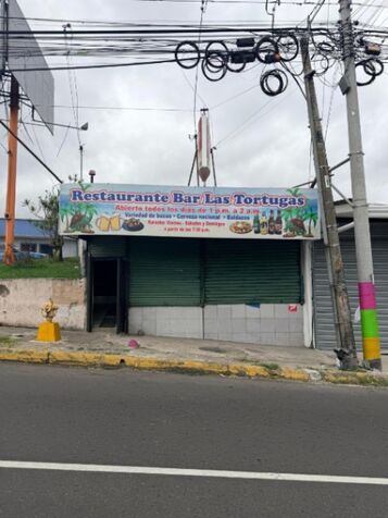 SE ALQUILA LOCAL COMERCIAL CON PATENTES.  en Hatillo, San José — ₡ 850 000