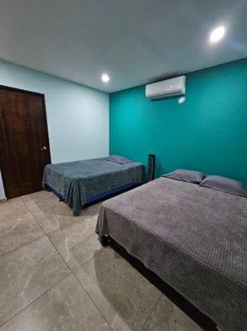 Casa/lote 5000 metros / 4 habitaciones /Parrita en Parrita, Puntarenas — $959,000 - Foto 3 de 20
