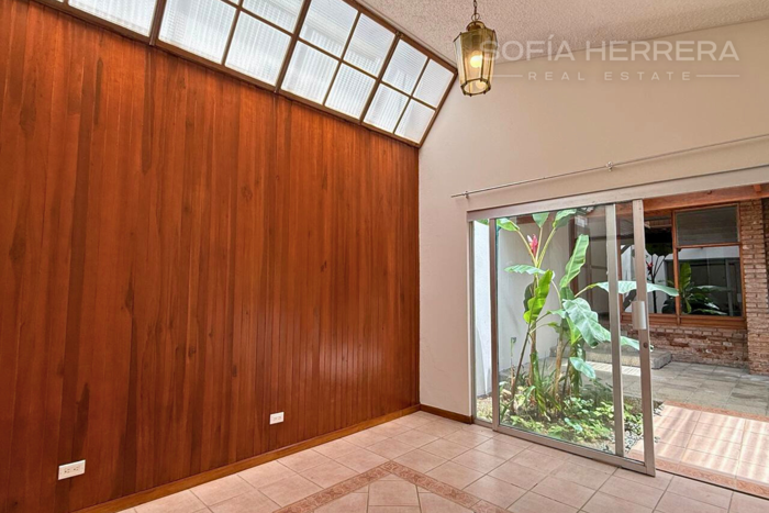 Venta Casa Freses Curridabat en Curridabat, San José — $800,000 - Foto 3 de 24