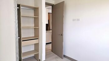 Alquiler de Apartamento en Núcleo Sabana, San José. RAH 26-659 en Merced, San José — $1,400 - Foto 5 de 20