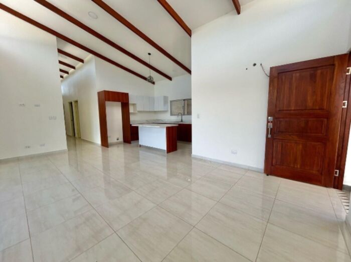 Venta de Casa en Atenas, Alajuela. RAH 25-1796 en Santa Eulalia, Atenas, Alajuela — $245,000