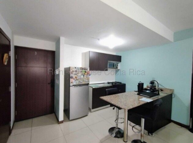 Venta de Apartamento en Bambú Eco plaza, San José. RAH 26-2006 PRECIO REBAJADO en San Sebastián, San José — ₡ 70 000 000