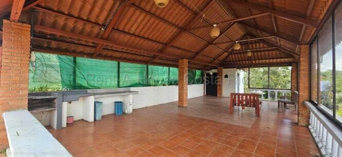 Venta de Quinta en Paraíso de Cartago. RAH 26-1846 en Paraíso, Cartago — ₡ 115 000 000