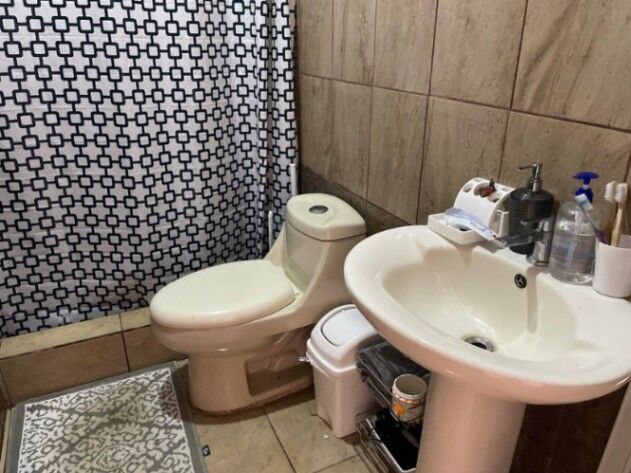 Venta de 2 Casas en Guadalupe-Mata de Plátano. RAH 26-726 PRECIO REBAJADO en Mata de Plátano, Goicoechea, San José — $240,000