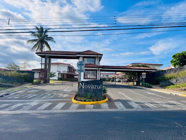 Se vende lote en Condominio Novazul, Desamparados de Alajuela in Desamparados, Alajuela — ₡ 60 500 000