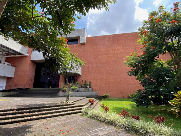 VENTA O ALQUILER DE EDIFICIO COMPLETO, SAN JOSE, SAN PEDRO, LOS YOSES in San Pedro, Montes De Oca, San José — $51,365 - Photo 3 of 10