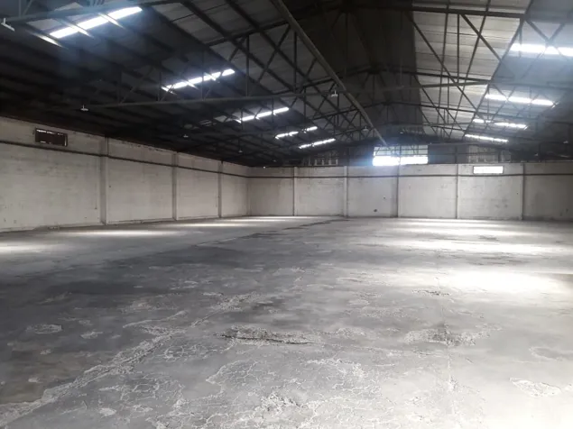 Bodega en alquiler en Tibas,San Jose, Uso Comercial, Seguridad 24/7 in San Juan, Tibás, San José — $11,200