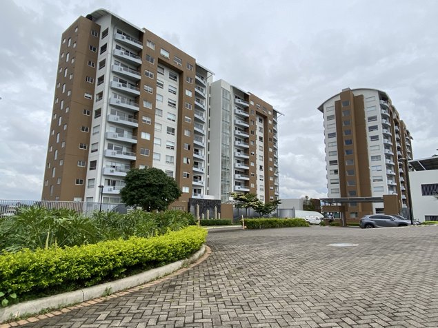 VENTA DE INVERSION, APARTAMENTO, SAN JOSE, SABANA NORTE en Mata Redonda, San José — $1,000