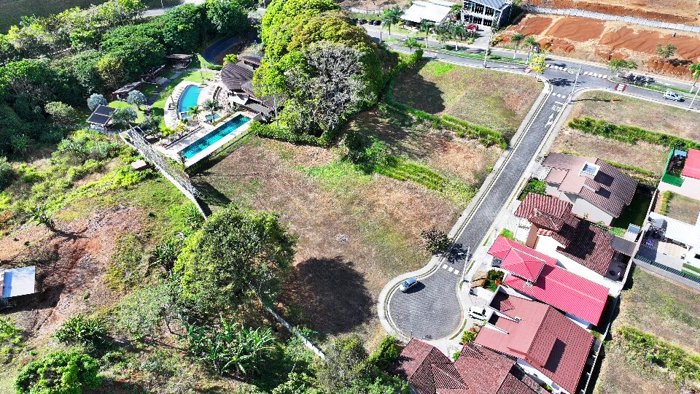 Venta Lote Grecia, para desarrollo multifamiliar, Condominio Montezuma in Grecia, Alajuela — $349,500