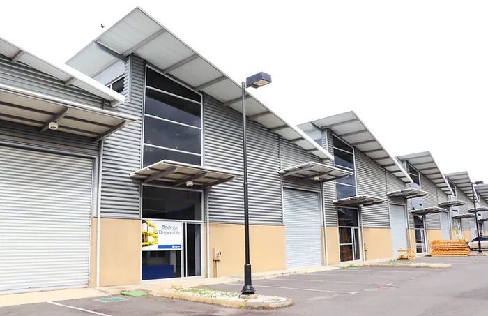 Alquiler de bodega D21 ubicada en Solarium Corporate Center en Liberia en Liberia, Guanacaste — $2,193