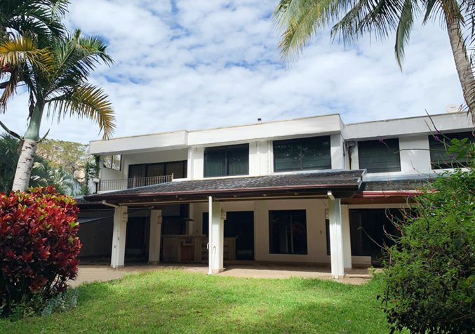 Venta Casa de lujo, Los Laureles  Escazú  y Apartamento en Escazú, San José — $650,000