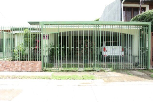 Venta de Casa en Residencial Del Río, Liberia, Gte en Liberia, Guanacaste — ₡ 90 000 000
