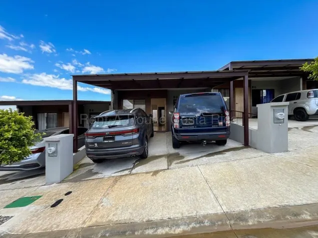 CASA EN ALQUILER EN SAN FRANCISCO DE HEREDIA en San Francisco, Heredia — ₡ 565 000
