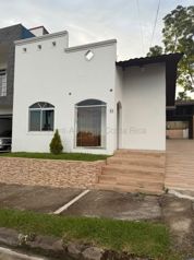 Venta de casa moderna con acabados de lujo y seguridad 24/7 #27-310 GS en Bolívar, Grecia, Alajuela — $231,000 - Foto 5 de 12