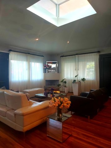 Venta de Casa con Permiso de Uso Comercial en San Antonio de Escazú in San Antonio, Escazú, San José — $795,000 - Photo 2 of 56