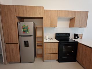 Alquiler Amueblado Condominio en la Ribera de Belen