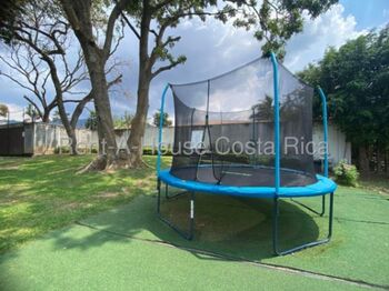 Alquiler de Casa Semi Amueblada en Pozos de Santa Ana. RAH 26-1463 en Pozos, Santa Ana, San José — $3,500 - Foto 5 de 20