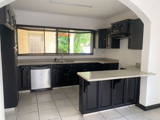 Venta de Casa con Inquilino Incluido Cond. La Jolla, Heredia, Belén in La Asunción, Belén, Heredia — $390,000 - Photo 4 of 15