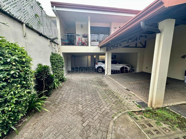 COMERCIAL EN VENTA EN SAN PABLO DE HEREDIA en San Pablo, Heredia — ₡ 250 000 000 - Foto 2 de 17