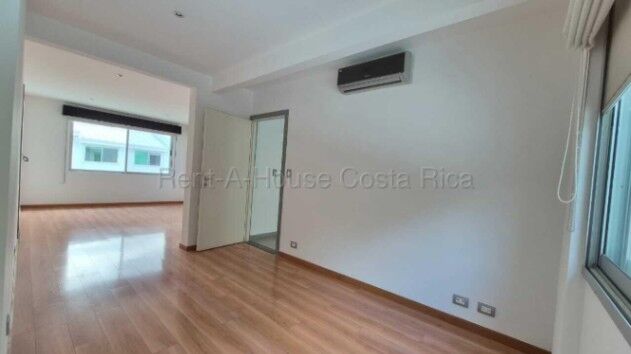 Venta de Hermosa Casa de Lujo en Santa Ana 26-1706 in Piedades, Santa Ana, San José — $360,000