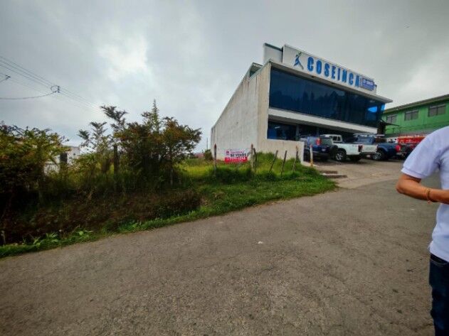 hermoso lote en el centro de capellades en Capellades, Alvarado, Cartago — ₡ 35 000 000