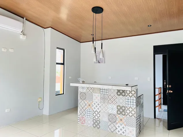 🏡 Apartamento en alquiler en Residencial Vistas del Volcán – Calle Zurquí in Guápiles, Pococí, Limón — ₡ 280 000 - Photo 3 of 15