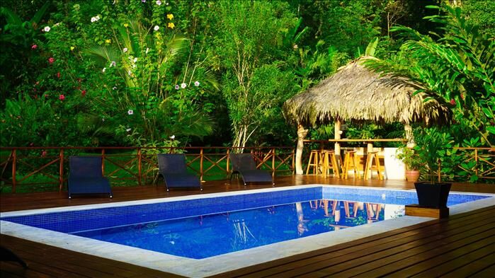 Casa de playa  en Cahuita, Talamanca, Limón — $549,000