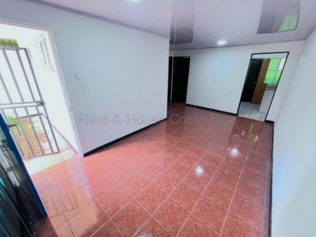 Venta de Casa en Guadalupe o Arenilla de Cartago. RAH 26-2036 en Guadalupe, Cartago — ₡ 60 000 000