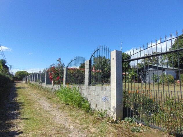 CASA EN VENTA, BARVA DE HEREDIA, Cod#23-1445 en Barva, Heredia — ₡ 145 000 000