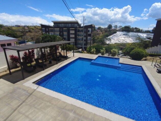 Se vende apartamento en torre de San Pablo Heredia 25-1134 en San Pablo, Heredia — $145,000