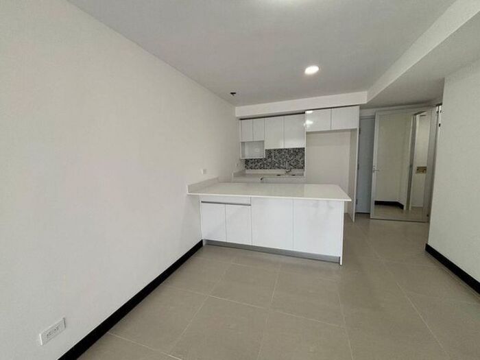 Venta de Apartamento en Khaya. en Sánchez, Curridabat, San José — $139,000