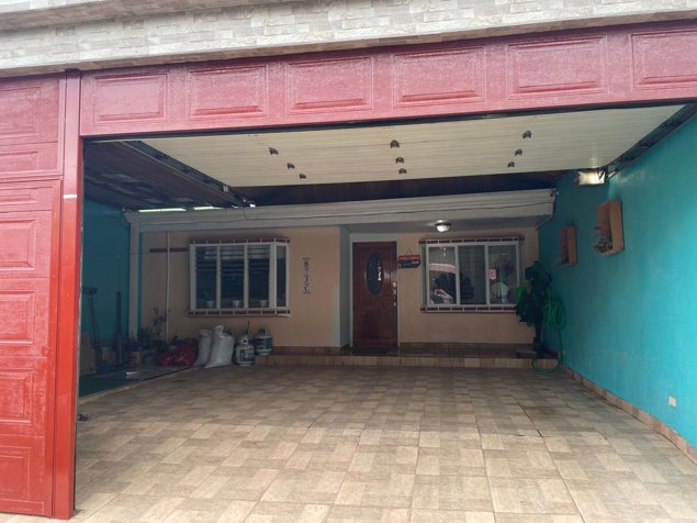 VENTA DE CASA, SAN JOSE, GRANADILLA, URBANIZACION LA CORINA en Granadilla, Curridabat, San José — $180,000