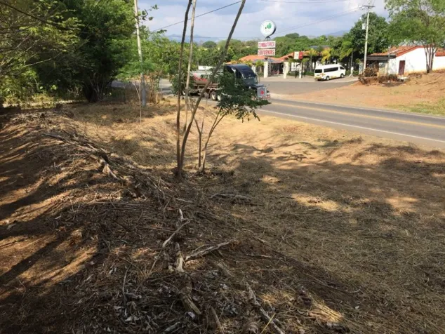 Se vende terreno de uso mixto residencial o comercial en Orotina en Orotina, Alajuela — $750,000 - Foto 2 de 2