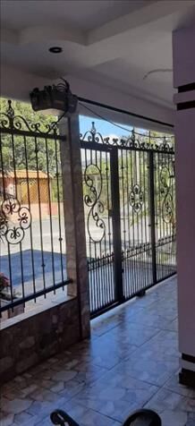 SE VENDE BELLÍSIMA CASA EN TARAS DE CARTAGO.  en San Nicolás, Cartago — ₡ 60 000 000