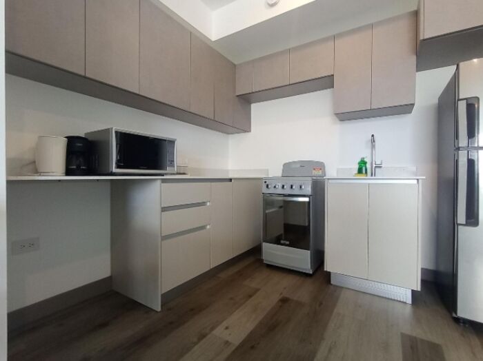 Venta de Apartamento Amoblado en Carmen, San José. RAH 26-325 in Carmen, San José — $135,000