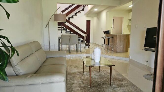 CASA EN ALQUILER EN CONDOMINIO VISTA VERDE CARIARI HEREDIA. en Heredia — ₡ 700 000 - Foto 2 de 19