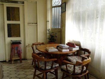  ¡Gran Oportunidad de Inversión! Amplia Casa Rústica con Potencial de Ingresos en Zona Estratégica in San Pedro, Montes De Oca, San José — $335,000 - Photo 4 of 13