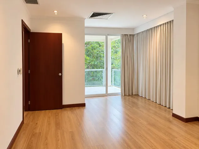 Gan Oportunidad de alquiler en Torres del Country in San Rafael, Escazú, San José — $2,500 - Photo 3 of 4