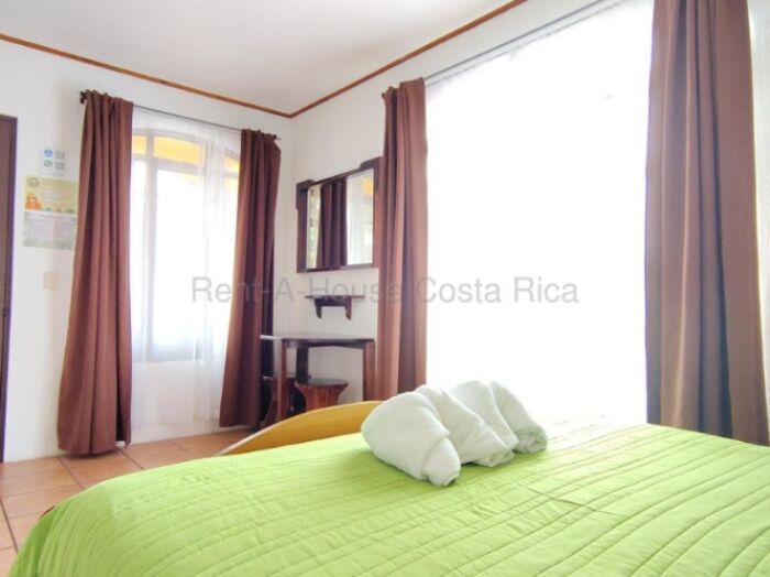 Venta de Hotel en Puntarenas-Monte Verde. RAH 27-37 in Monte Verde, Puntarenas — ₡ 275 000 000