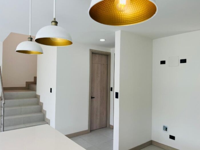 Alquiler de Casa en Pozos de Santa Ana. RAH 25-1738 en Pozos, Santa Ana, San José — $2,500