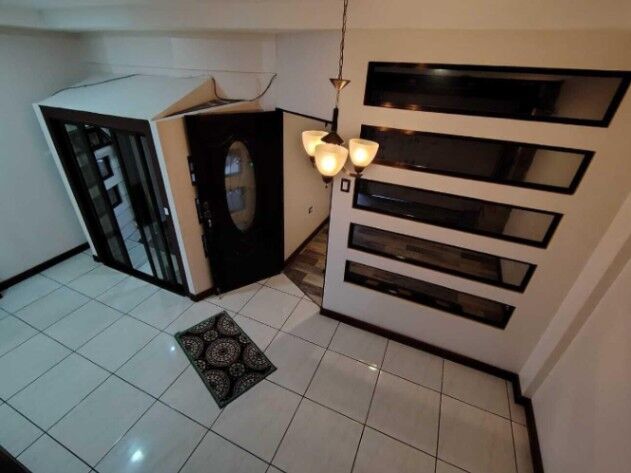 Venta de Casa en Agua caliente, Cartago. RAH 26-340 in Aguacaliente, Cartago — ₡ 72 000 000