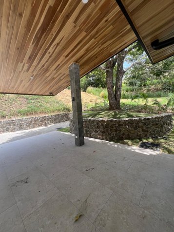 Casa Nueva y Moderna en Atenas in Atenas, Alajuela — $400,000 - Photo 3 of 13