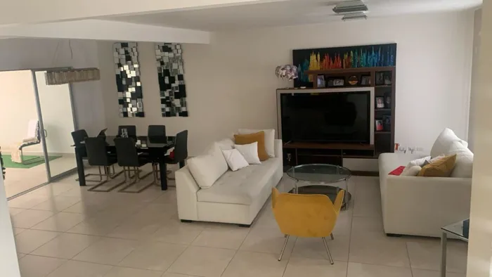 VENTA CASA $300,000 EN CONDOMINIO BARLOVENTO GRANADILLA VHP-CV298 en Granadilla, Curridabat, San José — $300,000 - Foto 3 de 13