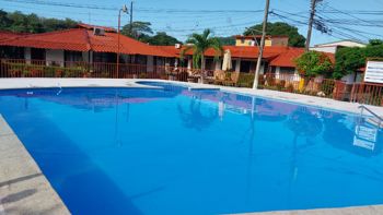 VILLA EN VENTA – CONDOMINIO DON ROBERTO (A puerta cerrada) A SOLO 700M DE LA PLAYA! 2 habitaciones en Jacó, Garabito, Puntarenas — 51 000 000 ₡ - Foto 5 de 11